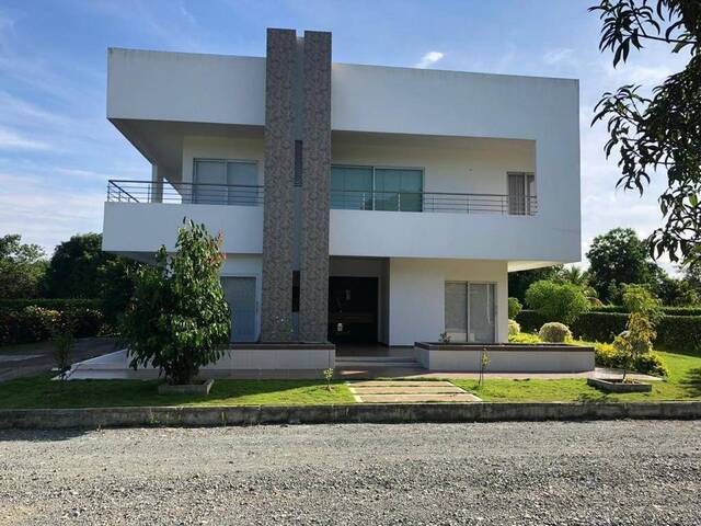 #913 - CasaFinca para Venta en Montería - COR - 1