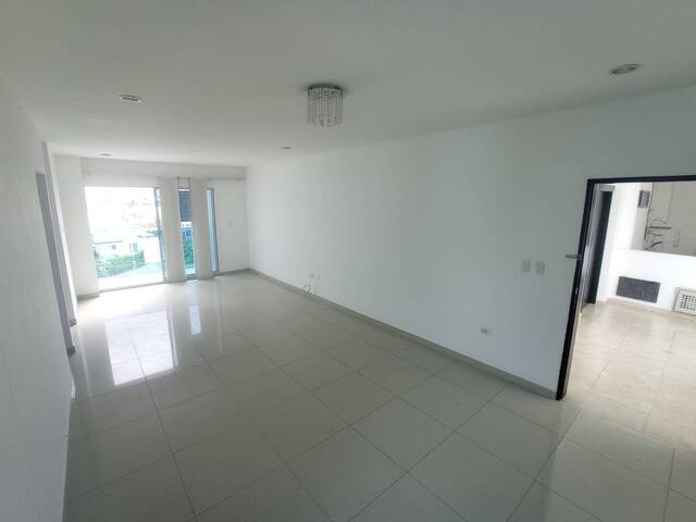 #1297 - Apartamento para Alquiler en Montería - COR - 2