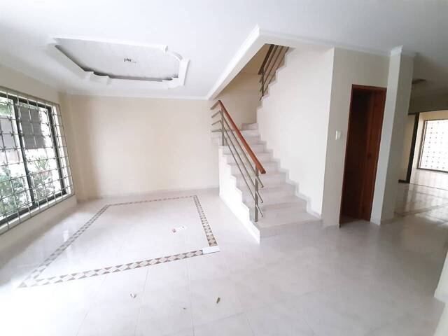 #278 - Casa para Alquiler en Montería - COR