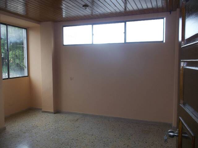 Apartamento para Alquiler en Montería - 2