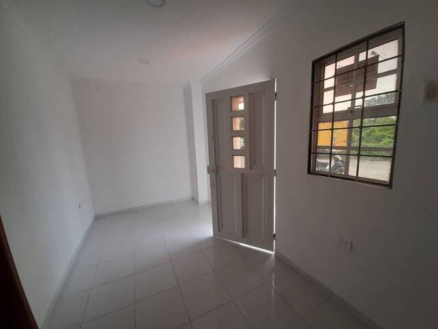 #2032 - Apartaestudio para Alquiler en Montería - COR - 2