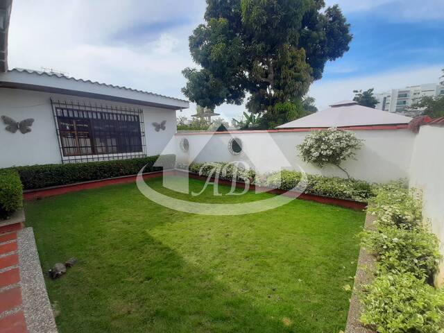 #380 - Casa para Alquiler en Montería - COR