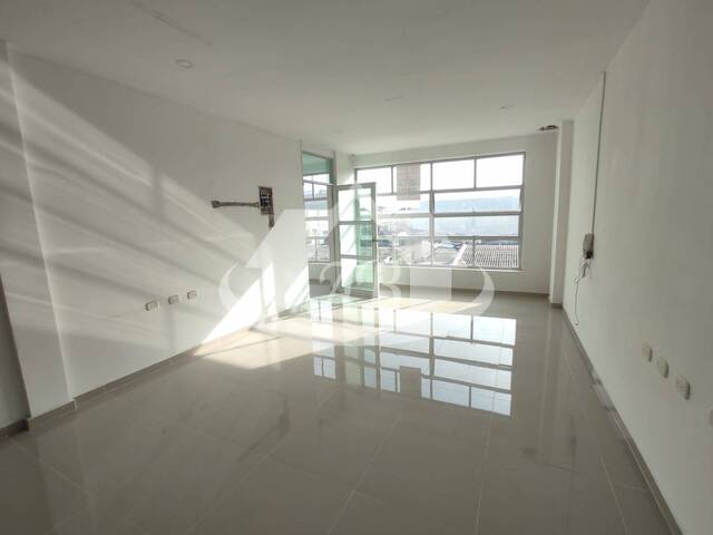 #3404 - Oficina para Alquiler en Montería - COR