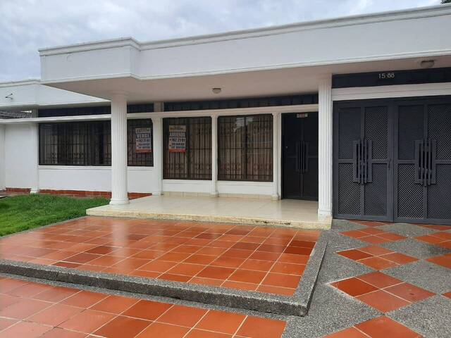 #5105 - Casa para Venta en Montería - COR - 2