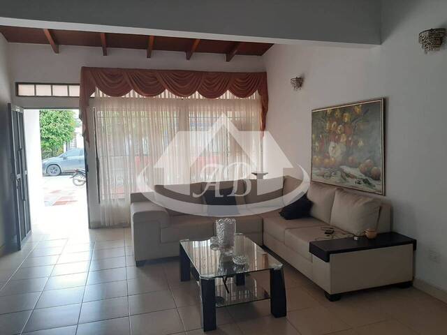 #5105 - Casa para Venta en Montería - COR