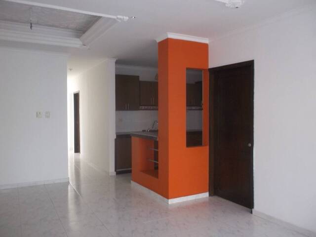 #1018 - Apartamento para Venta en Montería - COR - 3