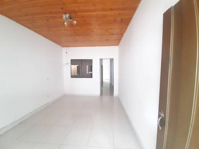 #697 - Apartamento para Alquiler en Montería - COR - 2