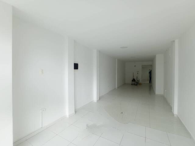 #805 - Local para Alquiler en Montería - COR - 3