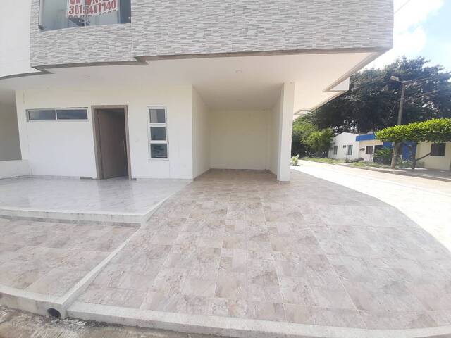 #820 - Casa para Venta en Montería - COR - 1