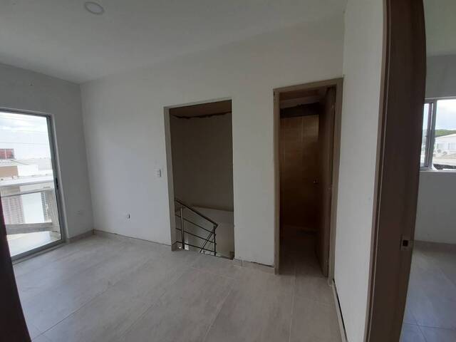 #821 - Casa para Venta en Montería - COR - 2