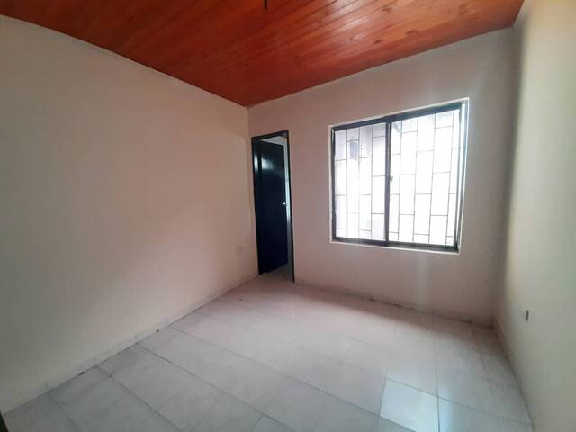 #838 - Oficina para Alquiler en Montería - COR - 2