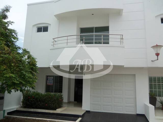 #867 - Casa para Alquiler en Montería - COR