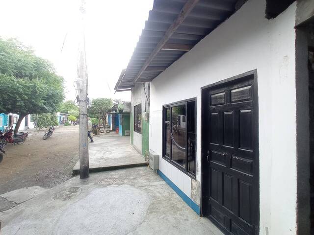#877 - Casa para Venta en Montería - COR - 2