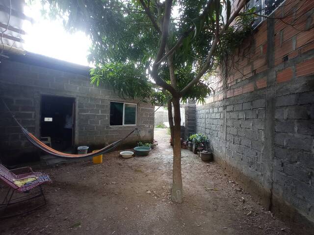 #877 - Casa para Venta en Montería - COR - 3