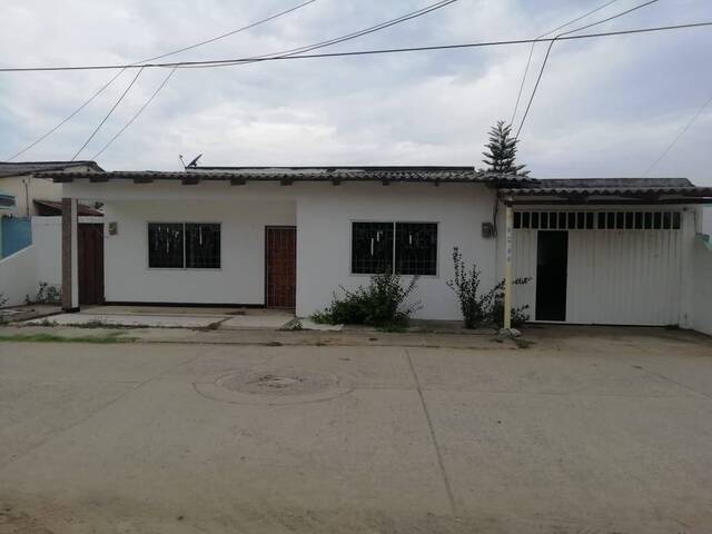 #926 - Casa para Venta en Cereté - COR - 1