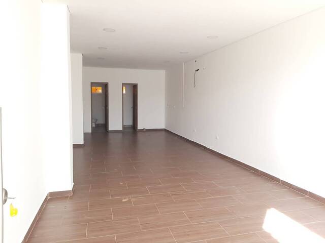 #907 - Local para Alquiler en Montería - COR - 2
