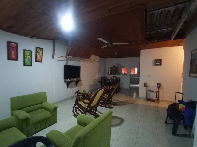 #998 - Casa para Venta en Montería - COR - 2
