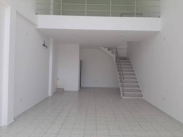 #1002 - Local para Alquiler en Montería - COR - 2