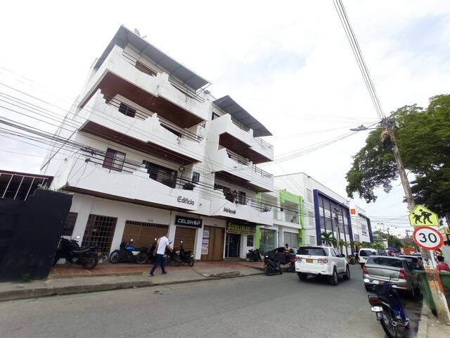 #891 - Apartamento para Alquiler en Montería - COR - 1