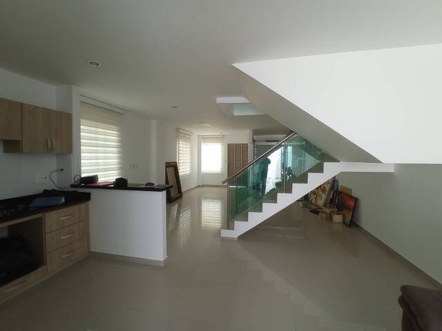 #1010 - Casa para Alquiler en Montería - COR - 2