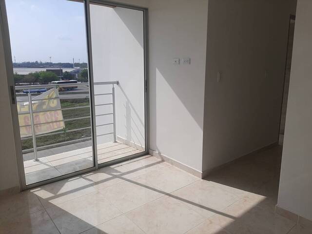 #1019 - Apartamento para Venta en Montería - COR - 1
