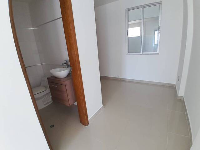 #1036 - Apartamento para Venta en Montería - COR - 3