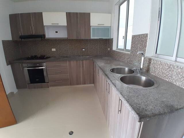 #1036 - Apartamento para Venta en Montería - COR - 2