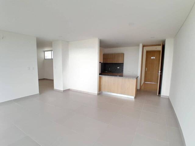 #1023 - Apartamento para Alquiler en Montería - COR - 2