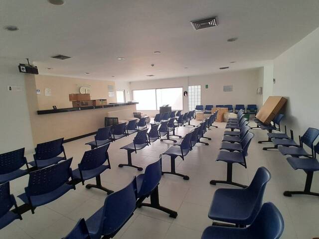 #1058 - Local para Alquiler en Montería - COR - 3