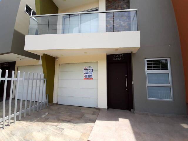 #1062 - Casa para Venta en Montería - COR - 2