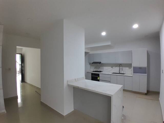 #1075 - Casa para Alquiler en Montería - COR