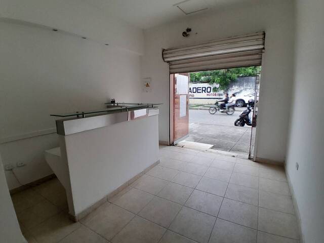 #1077 - Oficina para Alquiler en Montería - COR - 3