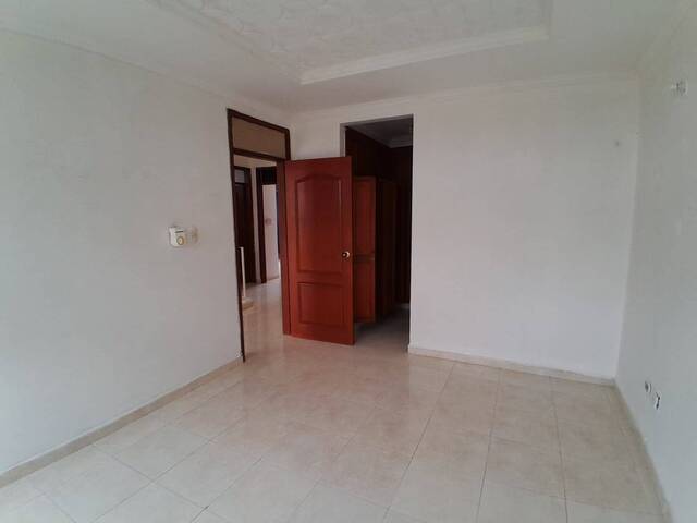 #1073 - Casa para Venta en Montería - COR - 2