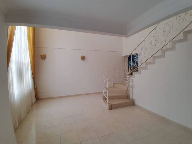 #1073 - Casa para Venta en Montería - COR - 3