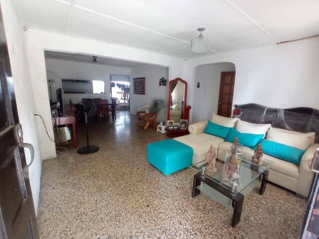 #1129 - Casa para Venta en Montería - COR - 2