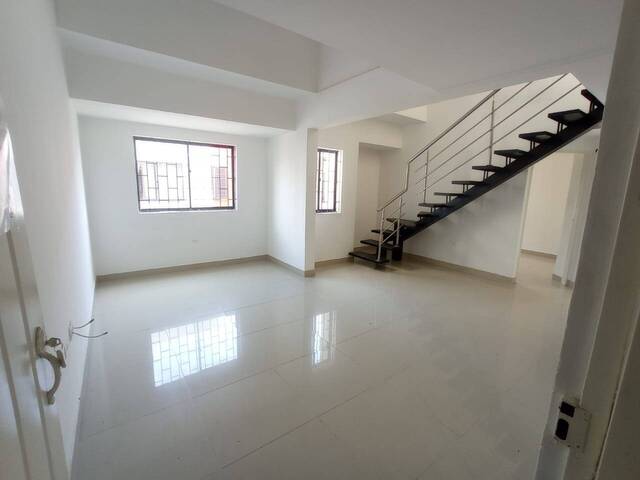 #1127 - Apartamento para Venta en Montería - COR - 2