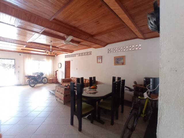 #1134 - Casa para Venta en Montería - COR - 3