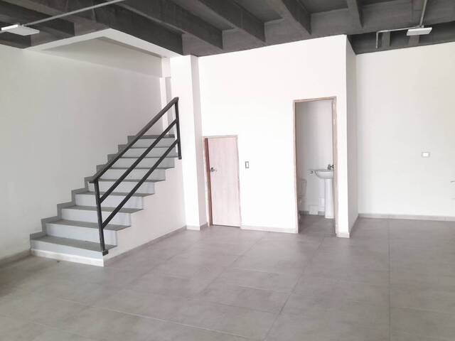 #1138 - Local para Alquiler en Montería - COR - 2