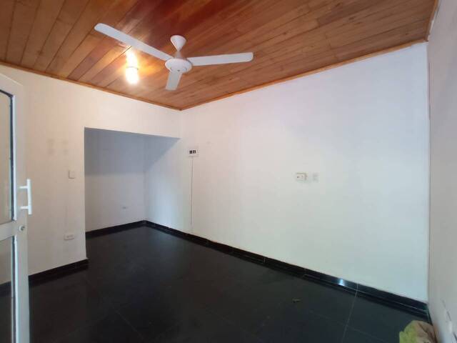 #1176 - Oficina para Alquiler en Montería - COR - 2