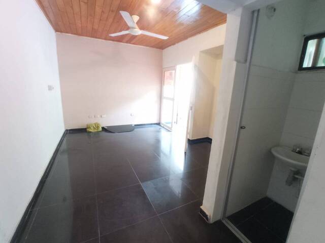 #1176 - Oficina para Alquiler en Montería - COR - 3