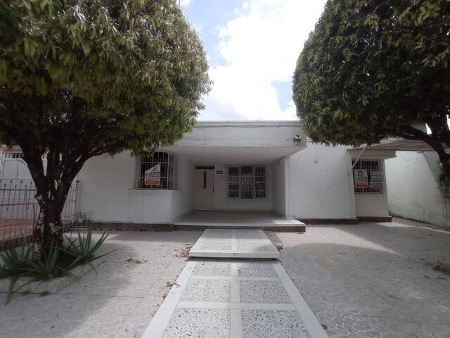 #1189 - Casa para Alquiler en Montería - COR - 2