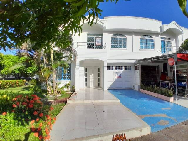 #662 - Casa para Alquiler en Montería - COR