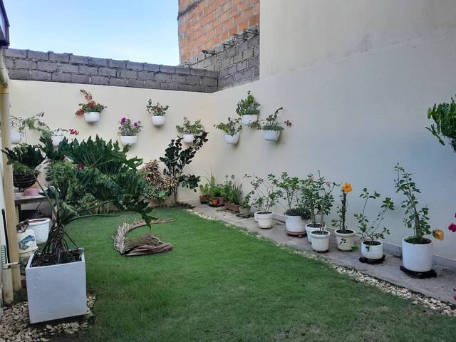 #1202 - Casa para Alquiler en Montería - COR - 2