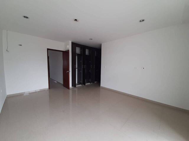 #1211 - Casa para Alquiler en Montería - COR - 3