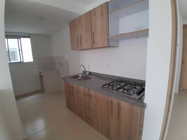 #1225 - Apartamento para Alquiler en Montería - COR - 2