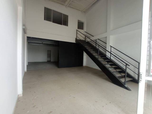 #1275 - Oficina para Alquiler en Montería - COR - 2