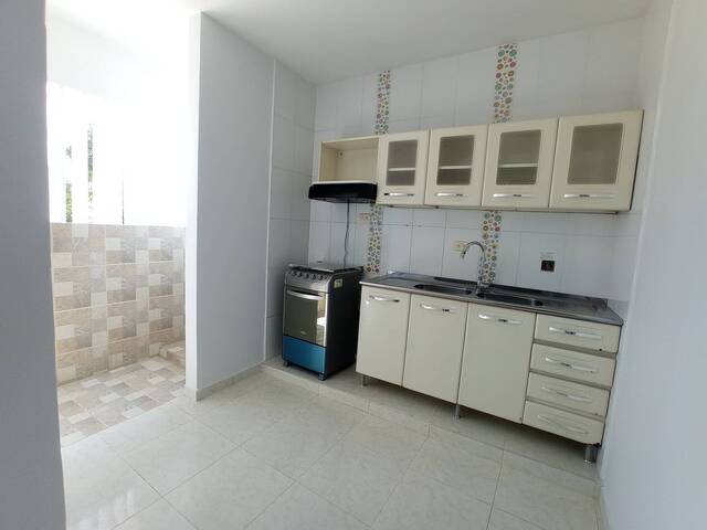 #1334 - Apartamento para Alquiler en Montería - COR - 2
