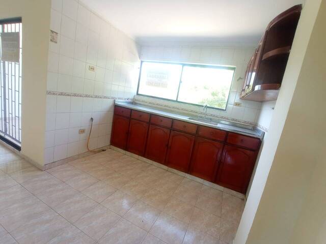 #1370 - Apartamento para Alquiler en Montería - COR - 3