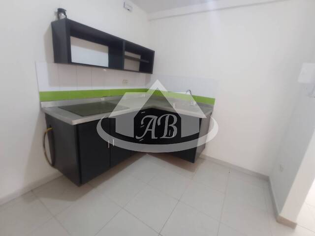 #1484 - Apartamento para Alquiler en Montería - COR - 2