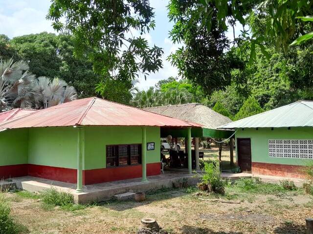 #1527 - CasaFinca para Venta en Montería - COR - 1